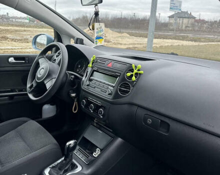 Синий Фольксваген Гольф Плюс, объемом двигателя 1.39 л и пробегом 197 тыс. км за 8300 $, фото 3 на Automoto.ua