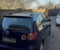 Синий Фольксваген Гольф Плюс, объемом двигателя 1.6 л и пробегом 210 тыс. км за 8128 $, фото 1 на Automoto.ua