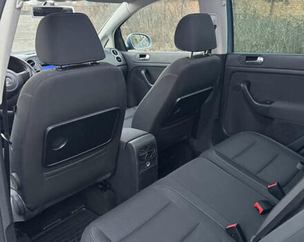 Синий Фольксваген Гольф Плюс, объемом двигателя 1.6 л и пробегом 210 тыс. км за 7800 $, фото 14 на Automoto.ua