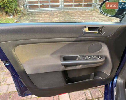 Синий Фольксваген Гольф Плюс, объемом двигателя 1.2 л и пробегом 160 тыс. км за 7300 $, фото 41 на Automoto.ua