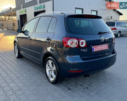 Синий Фольксваген Гольф Плюс, объемом двигателя 1.4 л и пробегом 201 тыс. км за 8800 $, фото 18 на Automoto.ua