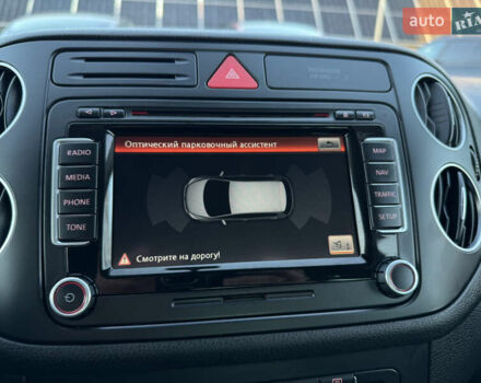 Синий Фольксваген Гольф Плюс, объемом двигателя 1.4 л и пробегом 201 тыс. км за 8800 $, фото 54 на Automoto.ua