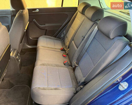 Синий Фольксваген Гольф Плюс, объемом двигателя 1.2 л и пробегом 160 тыс. км за 7300 $, фото 43 на Automoto.ua