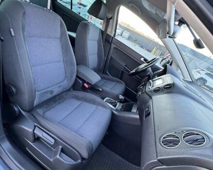 Синий Фольксваген Гольф Плюс, объемом двигателя 1.4 л и пробегом 201 тыс. км за 8800 $, фото 79 на Automoto.ua