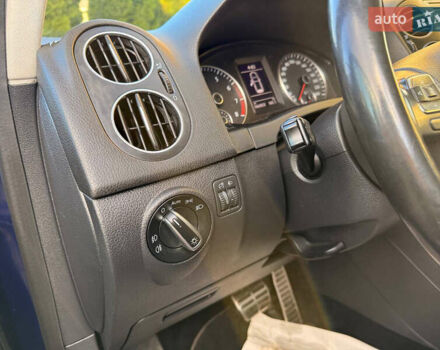 Синий Фольксваген Гольф Плюс, объемом двигателя 1.2 л и пробегом 160 тыс. км за 7300 $, фото 36 на Automoto.ua