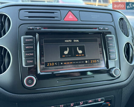 Синий Фольксваген Гольф Плюс, объемом двигателя 1.4 л и пробегом 201 тыс. км за 8800 $, фото 64 на Automoto.ua