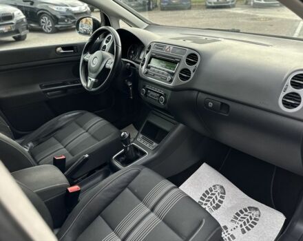 Синий Фольксваген Гольф Плюс, объемом двигателя 1.6 л и пробегом 270 тыс. км за 9199 $, фото 15 на Automoto.ua