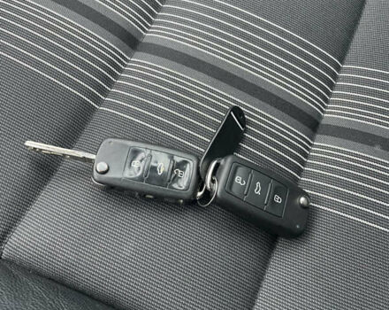 Синий Фольксваген Гольф Плюс, объемом двигателя 1.6 л и пробегом 270 тыс. км за 8799 $, фото 20 на Automoto.ua