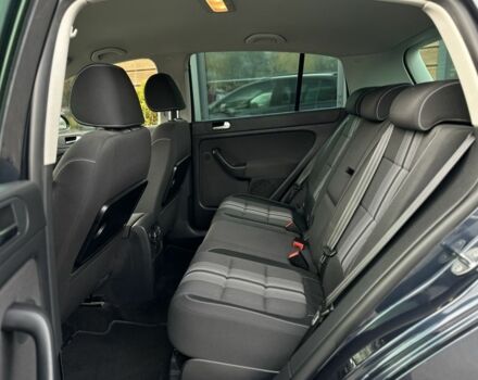 Синий Фольксваген Гольф Плюс, объемом двигателя 1.6 л и пробегом 270 тыс. км за 9199 $, фото 23 на Automoto.ua