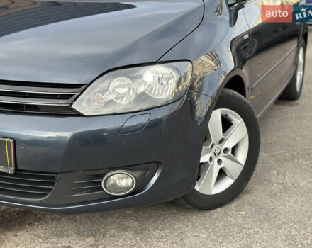 Синий Фольксваген Гольф Плюс, объемом двигателя 1.6 л и пробегом 270 тыс. км за 9199 $, фото 3 на Automoto.ua