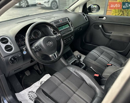 Синий Фольксваген Гольф Плюс, объемом двигателя 1.6 л и пробегом 270 тыс. км за 9199 $, фото 26 на Automoto.ua