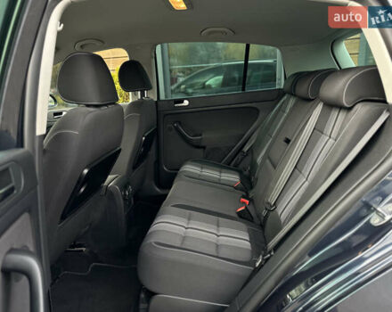 Синий Фольксваген Гольф Плюс, объемом двигателя 1.6 л и пробегом 270 тыс. км за 9199 $, фото 42 на Automoto.ua