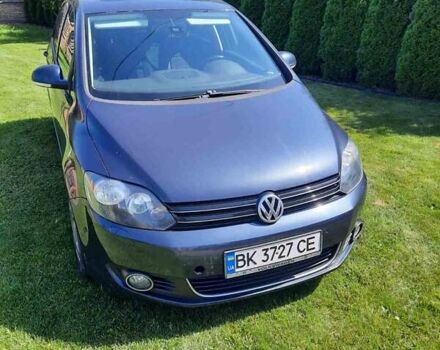 Синий Фольксваген Гольф Плюс, объемом двигателя 1.6 л и пробегом 171 тыс. км за 9700 $, фото 2 на Automoto.ua
