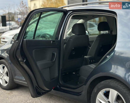 Синий Фольксваген Гольф Плюс, объемом двигателя 1.6 л и пробегом 270 тыс. км за 9199 $, фото 41 на Automoto.ua