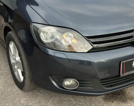 Синий Фольксваген Гольф Плюс, объемом двигателя 1.6 л и пробегом 270 тыс. км за 9199 $, фото 4 на Automoto.ua