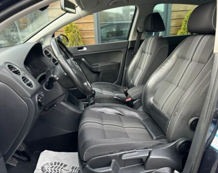 Синий Фольксваген Гольф Плюс, объемом двигателя 1.6 л и пробегом 270 тыс. км за 9199 $, фото 12 на Automoto.ua