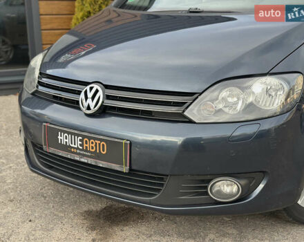 Синий Фольксваген Гольф Плюс, объемом двигателя 1.6 л и пробегом 270 тыс. км за 9199 $, фото 4 на Automoto.ua
