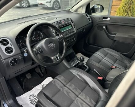 Синий Фольксваген Гольф Плюс, объемом двигателя 1.6 л и пробегом 270 тыс. км за 9199 $, фото 14 на Automoto.ua