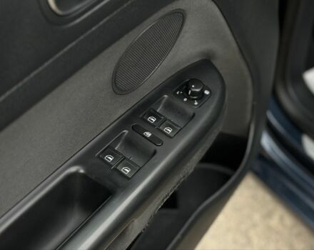 Синий Фольксваген Гольф Плюс, объемом двигателя 1.6 л и пробегом 270 тыс. км за 9199 $, фото 10 на Automoto.ua