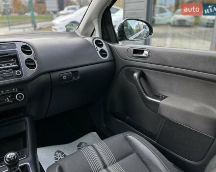 Синий Фольксваген Гольф Плюс, объемом двигателя 1.6 л и пробегом 270 тыс. км за 9199 $, фото 39 на Automoto.ua