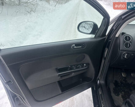 Синий Фольксваген Гольф Плюс, объемом двигателя 1.4 л и пробегом 228 тыс. км за 6900 $, фото 7 на Automoto.ua