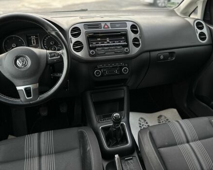 Синий Фольксваген Гольф Плюс, объемом двигателя 1.6 л и пробегом 270 тыс. км за 9199 $, фото 19 на Automoto.ua