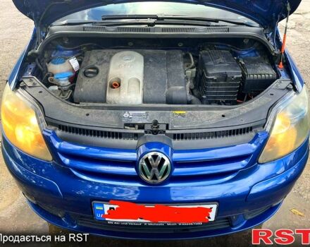 Синий Фольксваген Гольф Плюс, объемом двигателя 1.6 л и пробегом 224 тыс. км за 5200 $, фото 6 на Automoto.ua