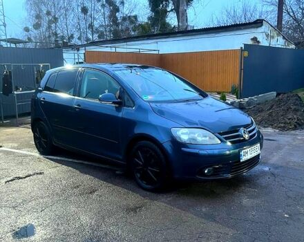 Синий Фольксваген Гольф Плюс, объемом двигателя 1.4 л и пробегом 246 тыс. км за 6000 $, фото 6 на Automoto.ua