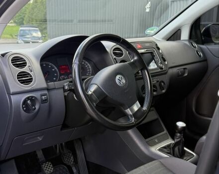 Синий Фольксваген Гольф Плюс, объемом двигателя 1.6 л и пробегом 265 тыс. км за 6199 $, фото 9 на Automoto.ua