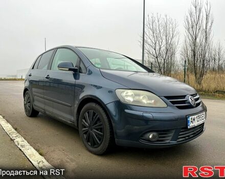 Синий Фольксваген Гольф Плюс, объемом двигателя 1.4 л и пробегом 246 тыс. км за 6000 $, фото 3 на Automoto.ua