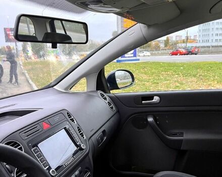 Синій Фольксваген Golf Plus, об'ємом двигуна 1.6 л та пробігом 198 тис. км за 5800 $, фото 11 на Automoto.ua