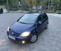Синий Фольксваген Гольф Плюс, объемом двигателя 1.4 л и пробегом 215 тыс. км за 2699 $, фото 3 на Automoto.ua