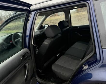 Синий Фольксваген Гольф Плюс, объемом двигателя 1.9 л и пробегом 378 тыс. км за 2300 $, фото 5 на Automoto.ua