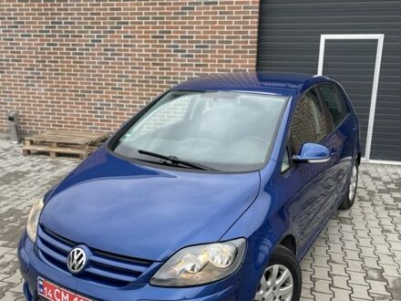 Синий Фольксваген Гольф Плюс, объемом двигателя 1.6 л и пробегом 230 тыс. км за 5200 $, фото 1 на Automoto.ua