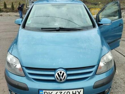 Синій Фольксваген Golf Plus, об'ємом двигуна 1.6 л та пробігом 191 тис. км за 5500 $, фото 1 на Automoto.ua