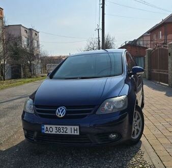 Синий Фольксваген Гольф Плюс, объемом двигателя 1.6 л и пробегом 205 тыс. км за 4999 $, фото 1 на Automoto.ua