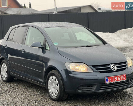 Синий Фольксваген Гольф Плюс, объемом двигателя 1.6 л и пробегом 178 тыс. км за 4999 $, фото 1 на Automoto.ua