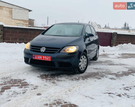 Синий Фольксваген Гольф Плюс, объемом двигателя 1.6 л и пробегом 214 тыс. км за 5900 $, фото 1 на Automoto.ua
