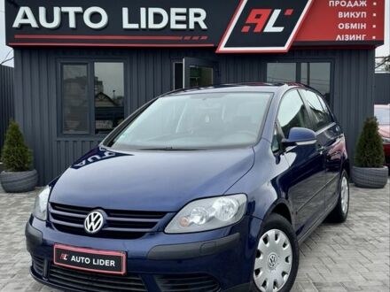 Синий Фольксваген Гольф Плюс, объемом двигателя 1.6 л и пробегом 243 тыс. км за 6500 $, фото 1 на Automoto.ua