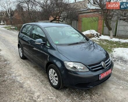 Синий Фольксваген Гольф Плюс, объемом двигателя 0 л и пробегом 200 тыс. км за 4999 $, фото 1 на Automoto.ua