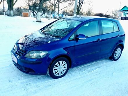 Синий Фольксваген Гольф Плюс, объемом двигателя 1.4 л и пробегом 0 тыс. км за 5300 $, фото 1 на Automoto.ua