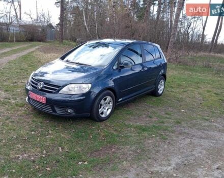 Синий Фольксваген Гольф Плюс, объемом двигателя 1.4 л и пробегом 233 тыс. км за 6690 $, фото 1 на Automoto.ua