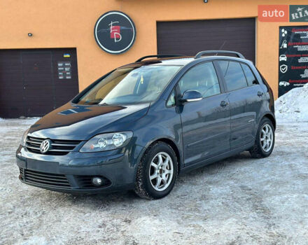 Синий Фольксваген Гольф Плюс, объемом двигателя 1.4 л и пробегом 226 тыс. км за 6750 $, фото 1 на Automoto.ua