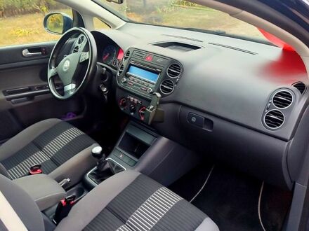Фольксваген Golf Plus 2008 у Харкові на Automoto.ua Синій Фольксваген Golf Plus, об'ємом двигуна 1.6 л та пробігом 219 тис. км за 6800 $, фото 1 на Automoto.ua