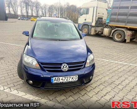 Синий Фольксваген Гольф Плюс, объемом двигателя 1.6 л и пробегом 206 тыс. км за 7200 $, фото 1 на Automoto.ua