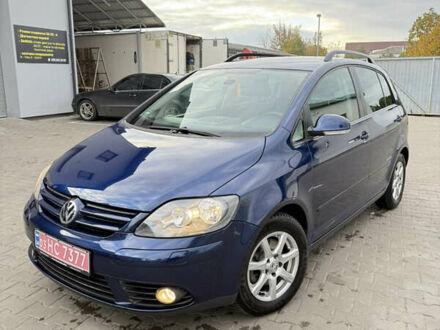 Синий Фольксваген Гольф Плюс, объемом двигателя 1.4 л и пробегом 228 тыс. км за 6700 $, фото 1 на Automoto.ua