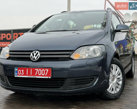 Синий Фольксваген Гольф Плюс, объемом двигателя 1.6 л и пробегом 211 тыс. км за 7750 $, фото 1 на Automoto.ua