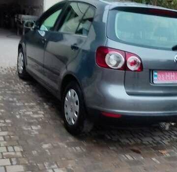 Зеленый Фольксваген Гольф Плюс, объемом двигателя 1.6 л и пробегом 204 тыс. км за 4999 $, фото 10 на Automoto.ua