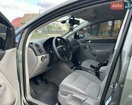 Фольксваген Гольф Плюс 2005 в Виннице на Automoto.ua Зеленый Фольксваген Гольф Плюс, объемом двигателя 1.6 л и пробегом 234 тыс. км за 6300 $, фото 32 на Automoto.ua