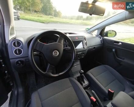 Фольксваген Гольф Плюс 2005 в Трускавце на Automoto.ua Зеленый Фольксваген Гольф Плюс, объемом двигателя 1.39 л и пробегом 199 тыс. км за 6000 $, фото 7 на Automoto.ua
